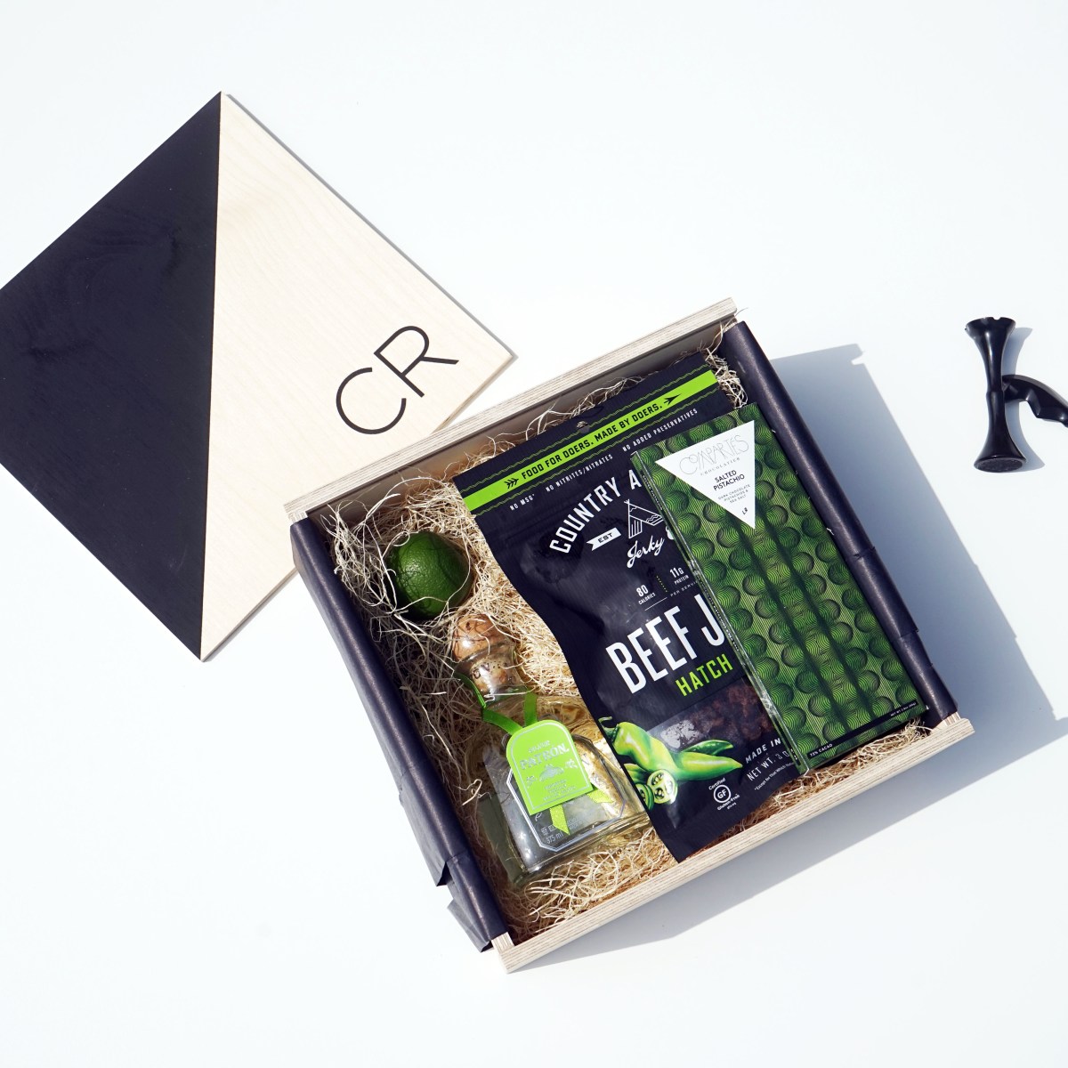 That’s So Suite: Custom Bridesmaid and Groomsmen Gifts for an OC&nbsp;Wedding